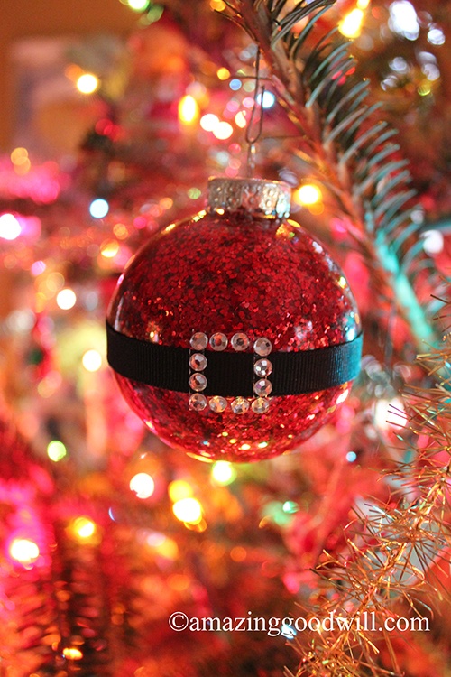 Santa Belt Christmas Ornaments!