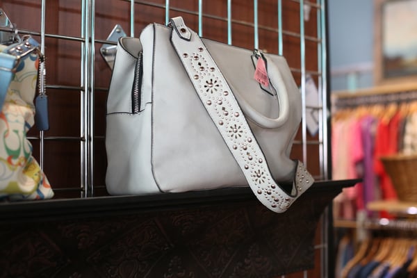 7 Handbags You Should Have In Your Closet