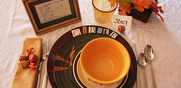 Thanksgiving-Table-Setting-750.jpg